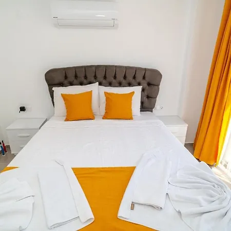 4 Bedroom In Hisaroenue Oeluedeniz- Gold Rose Villa