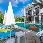 4 Bedroom In Hisaroenue Oeluedeniz- Gold Rose * Fethiye