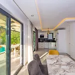 4 Bedroom In Hisaroenue Oeluedeniz- Gold Rose * 페티예