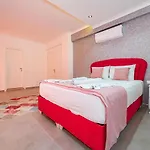 Villa 4 Bedroom In Hisaroenue Oeluedeniz- Gold Rose Fethiye