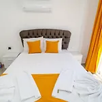 4 Bedroom In Hisaroenue Oeluedeniz- Gold Rose 빌라