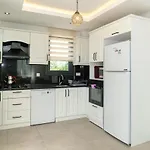 4 Bedroom In Hisaroenue Oeluedeniz- Gold Rose Fethiye