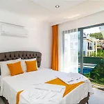 4 Bedroom In Hisaroenue Oeluedeniz- Gold Rose 빌라