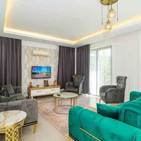 4 Bedroom In Hisaroenue Oeluedeniz- Gold Rose *