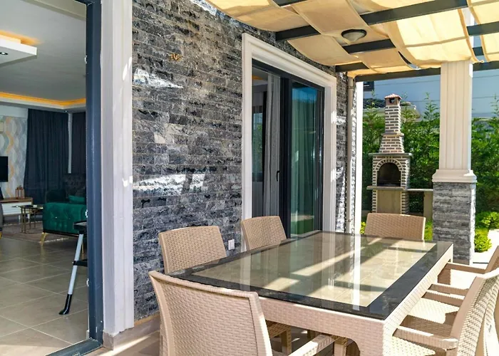 4 Bedroom In Hisaroenue Oeluedeniz- Gold Rose * フェティエ