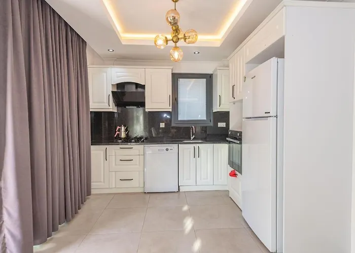 4 Bedroom In Hisaroenue Oeluedeniz- Gold Rose *