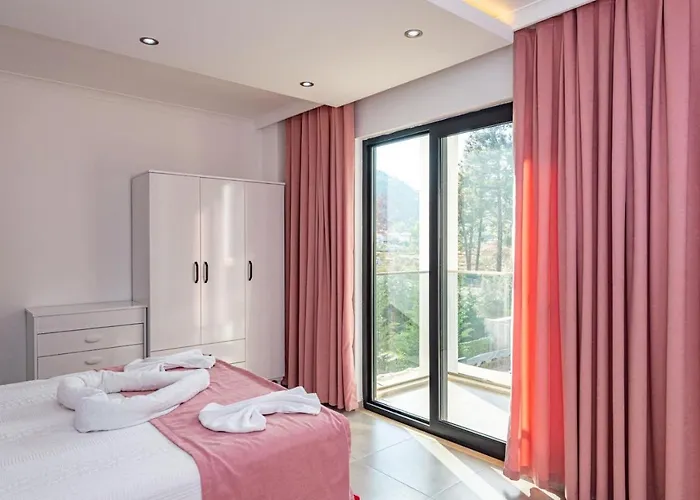 4 Bedroom In Hisaroenue Oeluedeniz- Gold Rose *