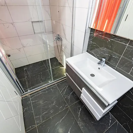 4 Bedroom In Hisaroenue Oeluedeniz- Gold Rose ヴィラ *