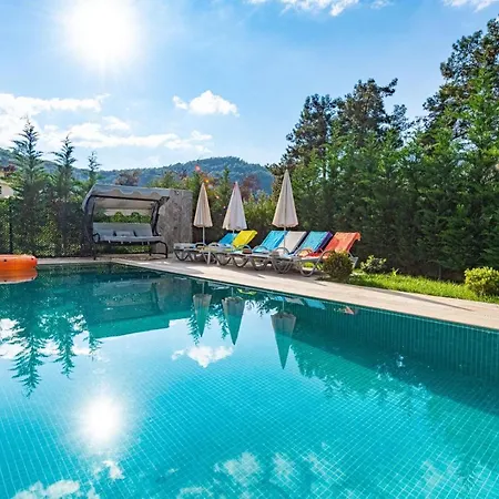 4 Bedroom In Hisaroenue Oeluedeniz- Gold Rose