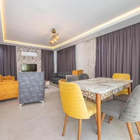 Villa 4 Bedroom In Hisaroenue Oeluedeniz- Gold Rose *