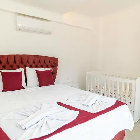 4 Bedroom In Hisaroenue Oeluedeniz- Gold Rose * フェティエ