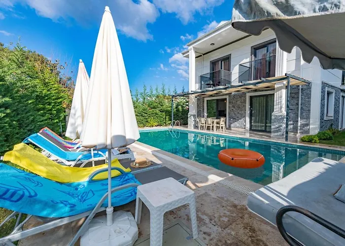 4 Bedroom In Hisaroenue Oeluedeniz- Gold Rose * Fethiye