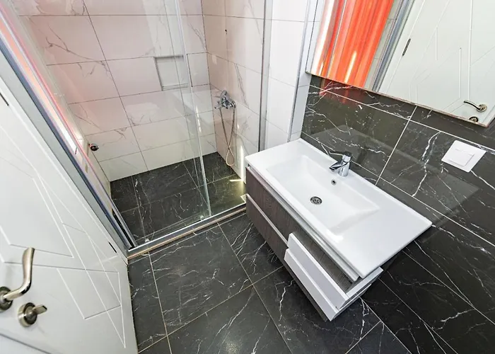 4 Bedroom In Hisaroenue Oeluedeniz- Gold Rose Villa *