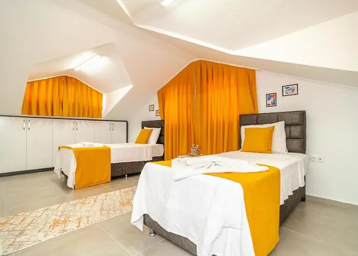 4 Bedroom In Hisaroenue Oeluedeniz- Gold Rose Fethiye